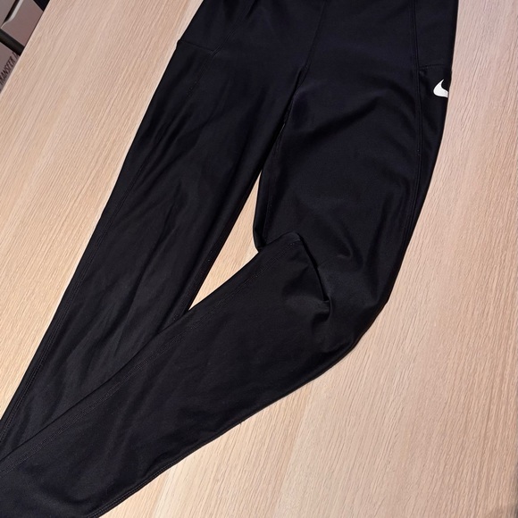 Nike Girls Black Dri-Fit Leggings with White Swoosh - L - Picture 4 of 7